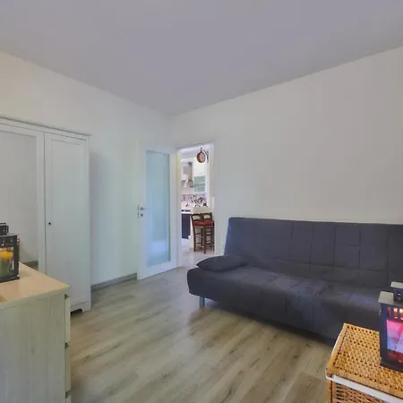 Nicola Flat Apartmán